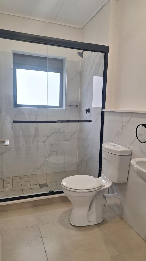 1 Bedroom Property for Sale in Cape Farms Western Cape